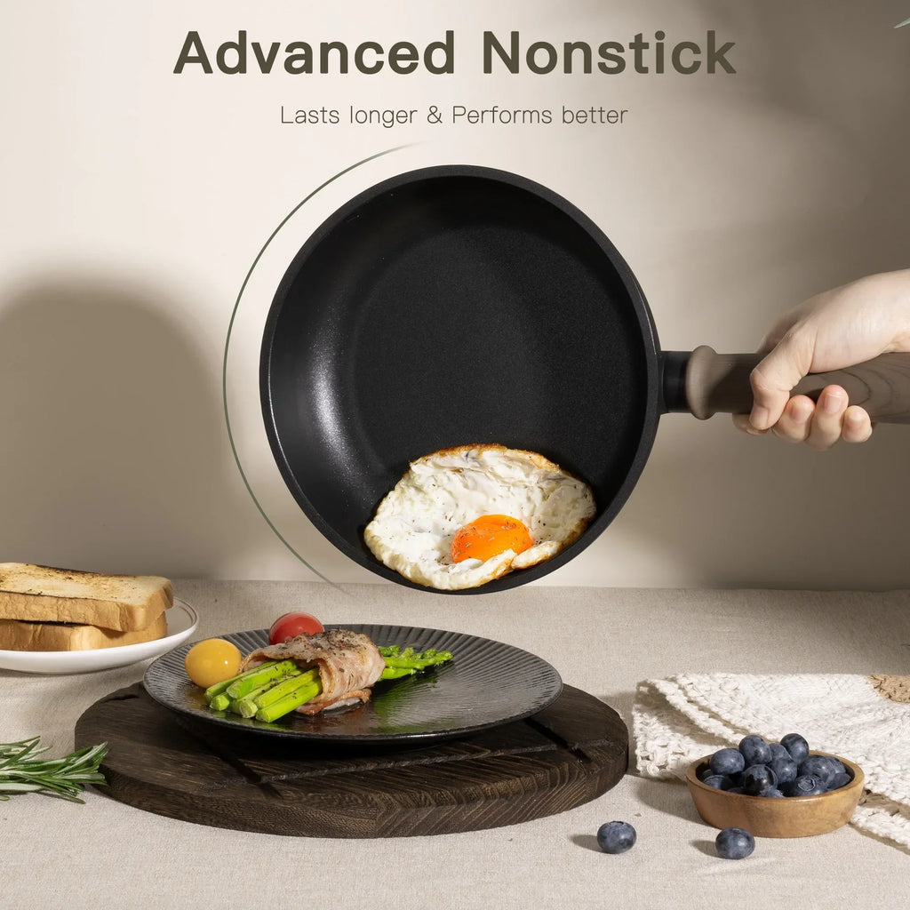 Nouveauté 2026 – Ensemble de 18 pièces Astercook , casseroles et poêles antiadhésives avec élégante poignée en bois, compatible four jusqu'à 250 °C (480 °F), compatible induction, idéal pour les voyages en camping-car, le camping et les pique-niques,