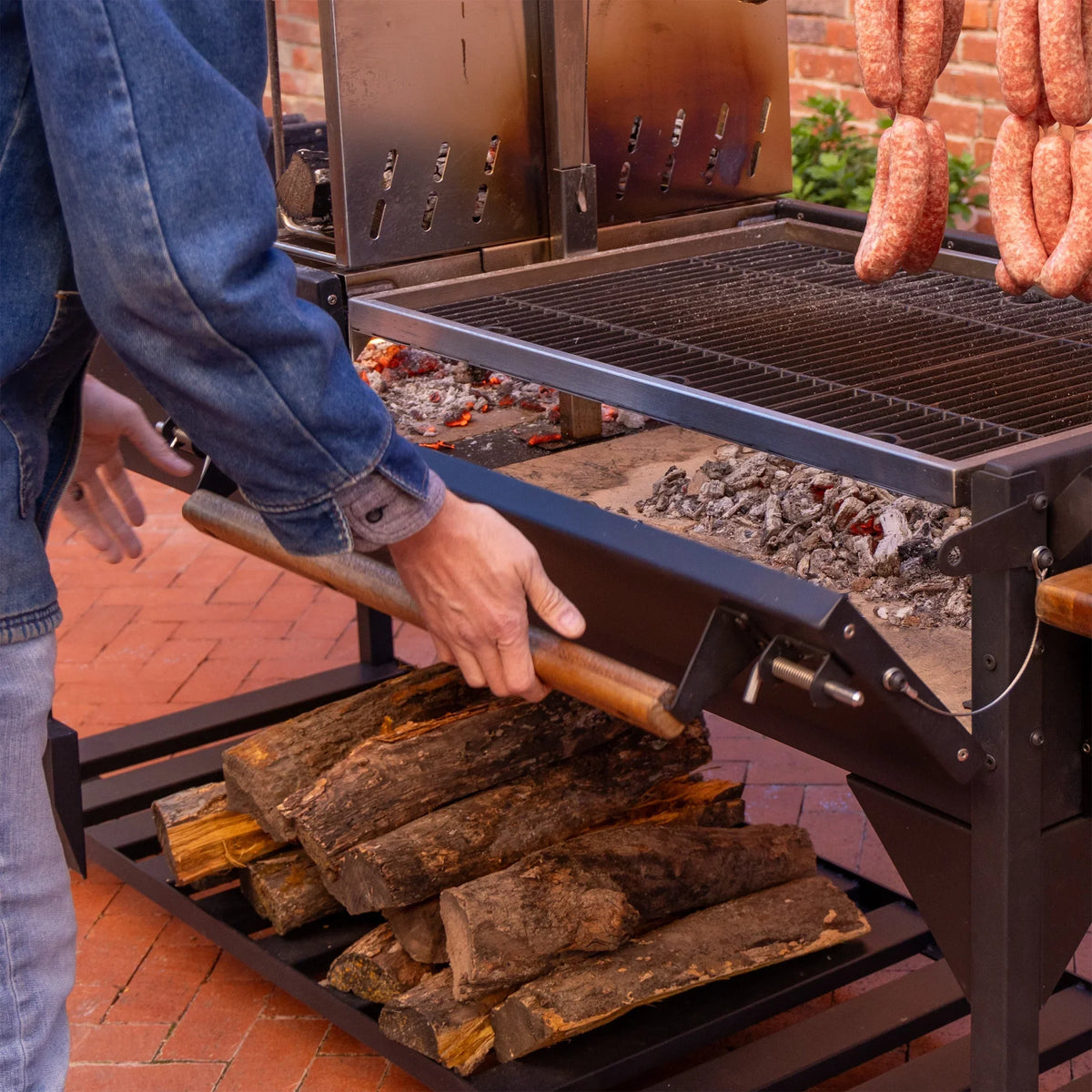 Nouveauté 2026 – Barbecue argentin Santa Maria XL à bois et charbon de bois Backyard Discovery , avec pince Asado
