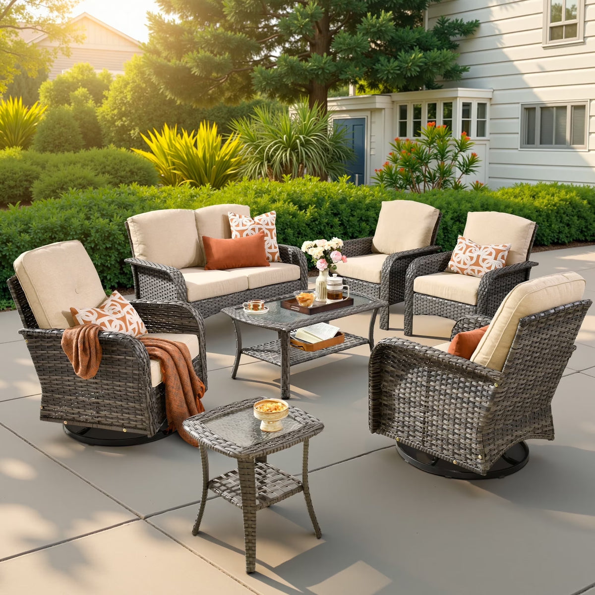 Nouveauté 2026 – Ensemble de mobilier de jardin 5 pièces Ovios , comprenant fauteuils pivotants et table basse, en résine tressée résistante aux intempéries, gris foncé