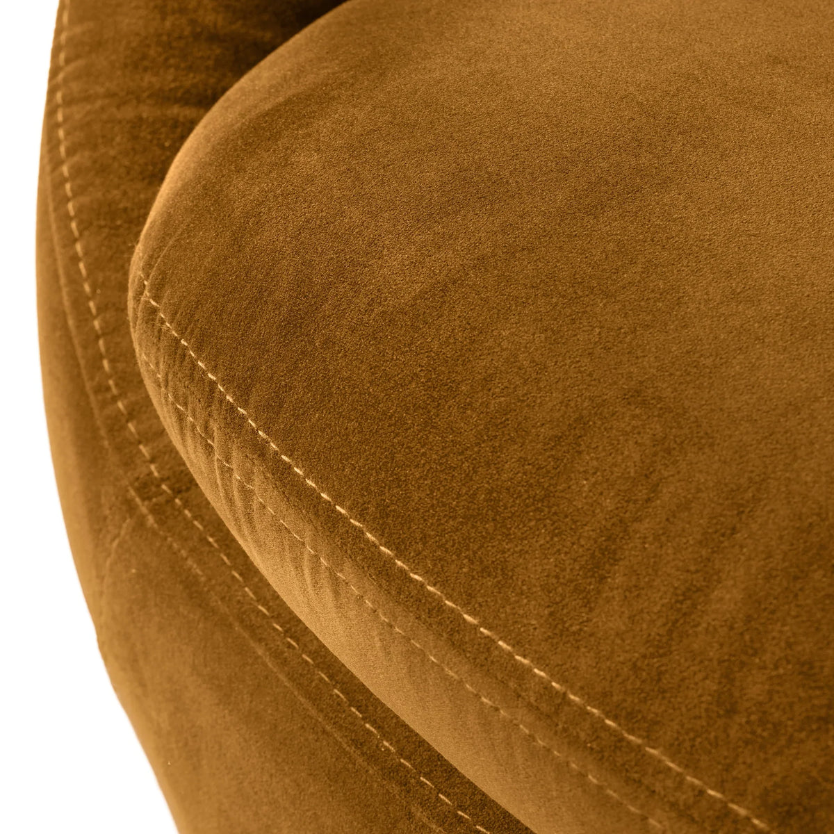 Nouveauté 2026 – Fauteuil pivotant Mira de Better Homes & Gardens , en peau de mouton retournée crème