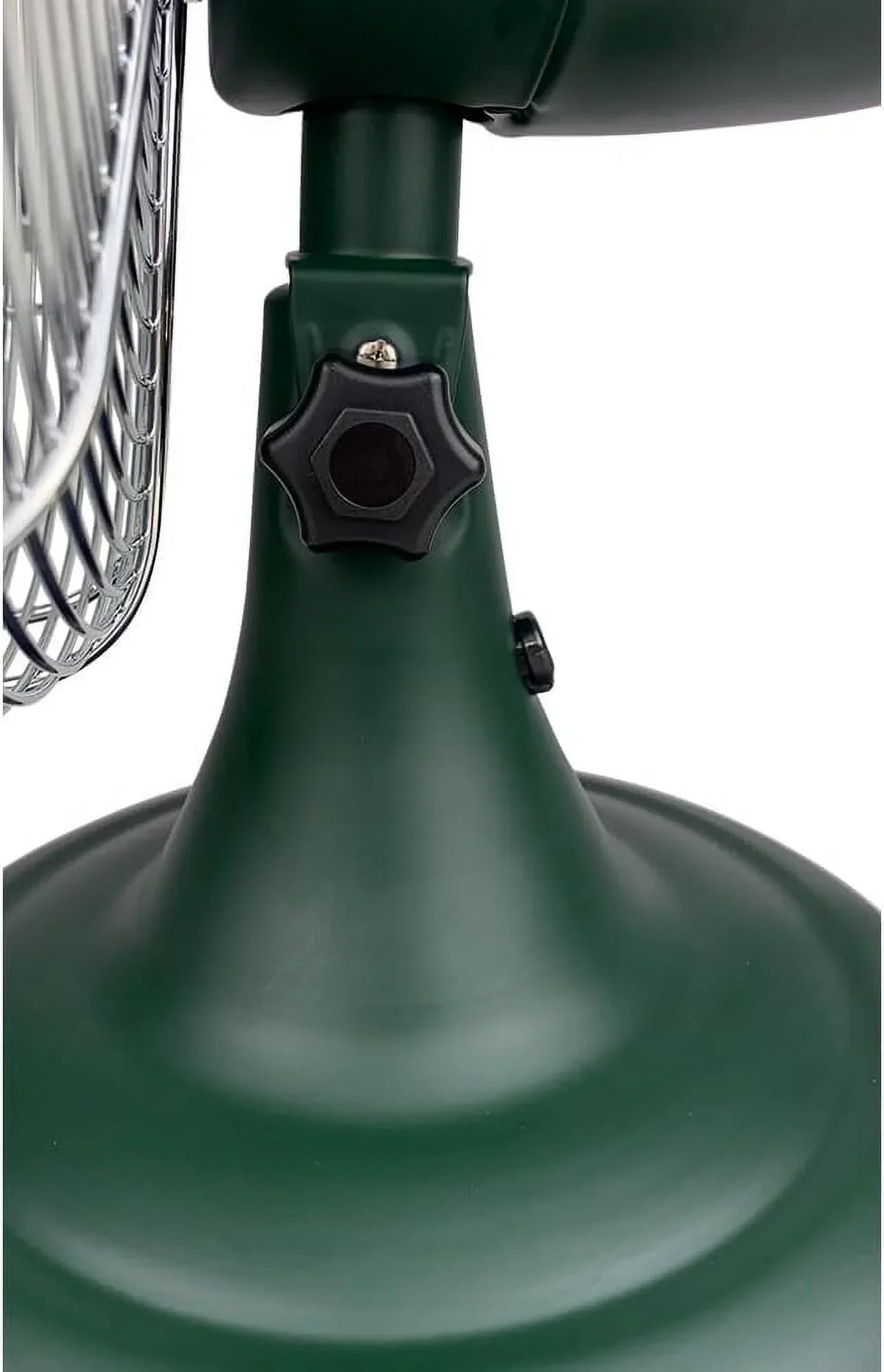 Nouveauté 2026 – Ventilateur de table rétro tout métal Good Housekeeping (92618) avec 3 vitesses, large oscillation et poignée de transport