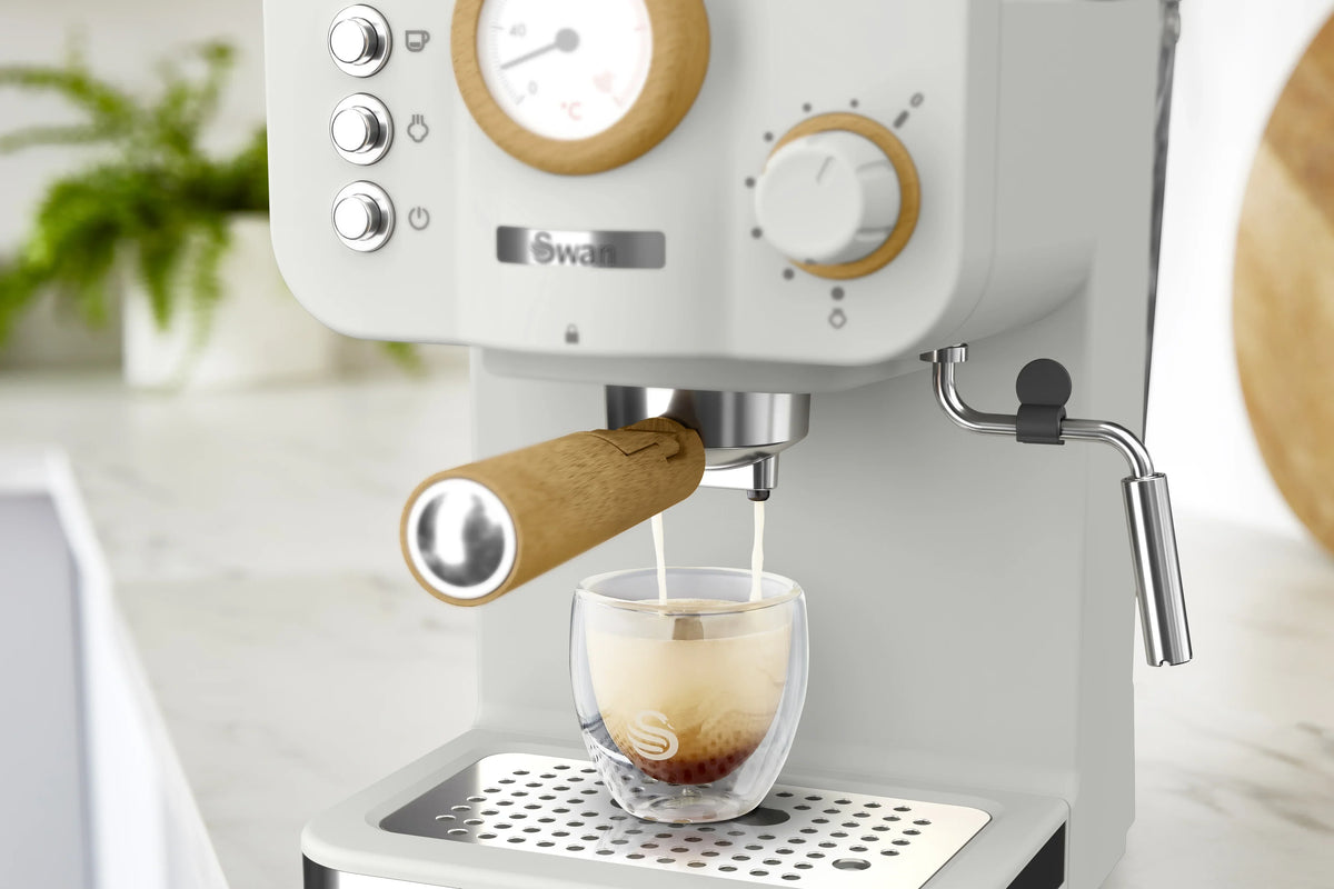 Nouveauté 2026 – Machine à café expresso Swan Nordic Pump