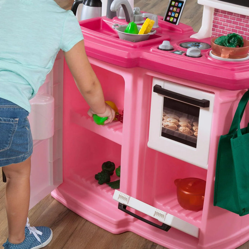 Nouveauté 2026 – Cuisine pour tout-petits Step2 Great Gourmet rose tendre en plastique souple avec ensemble de jeu de 35 pièces