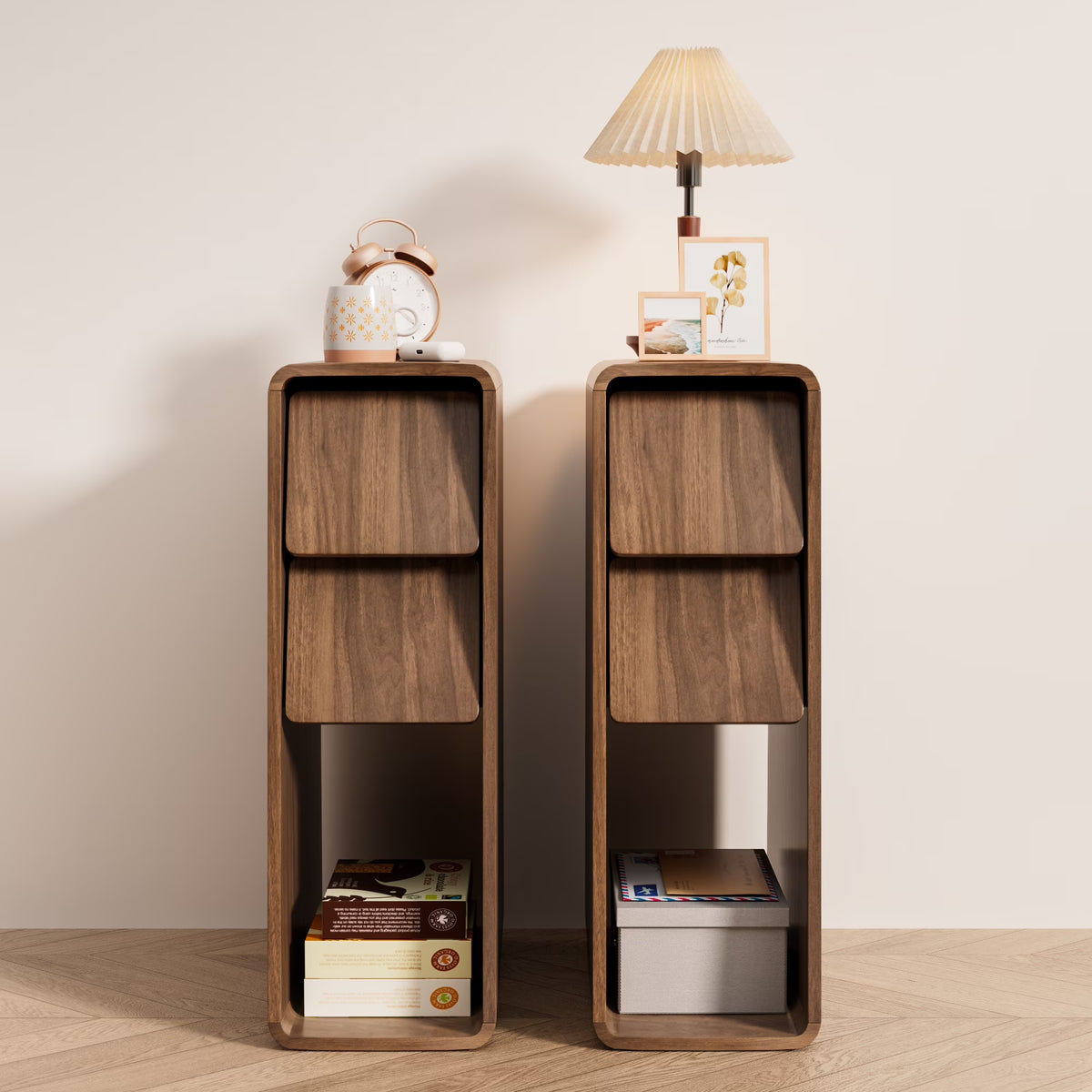 Nouveauté 2026 – Ensemble de 2 tables de chevet étroites Narrow avec tiroirs, table d'appoint fine cannelée avec rangement pour petits espaces