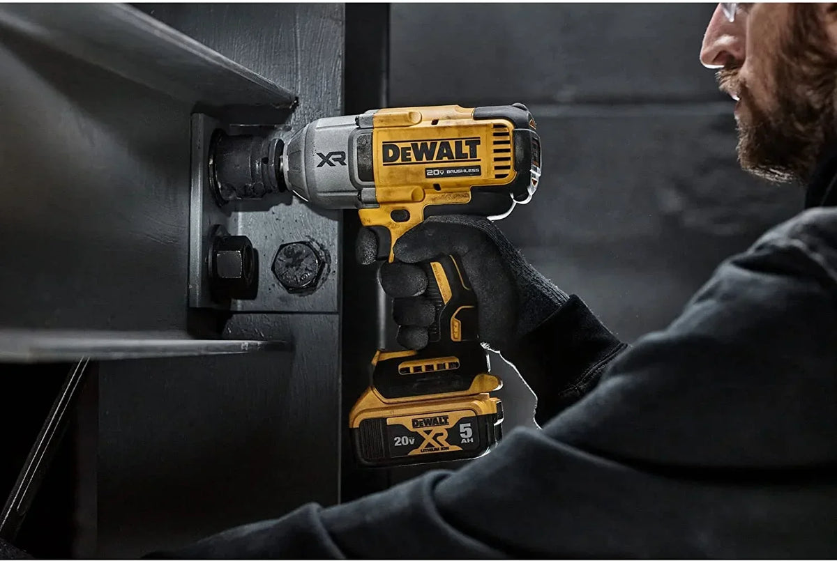 Nouveauté 2026 – Clé à chocs haute performance DEWALT 20V MAX XR 1/2" avec kit d'enclume à anneau de retenue (DCF900P1