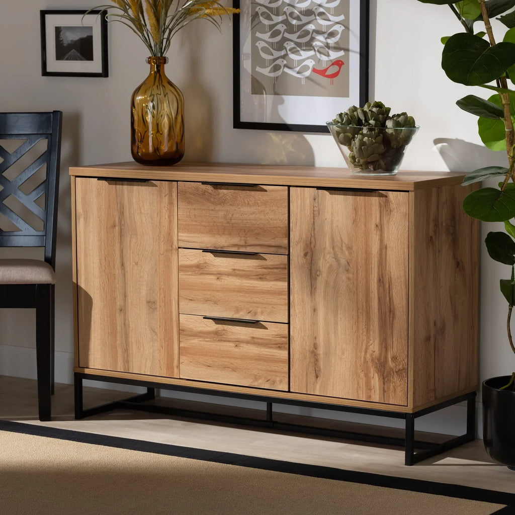 Nouveauté 2026 – Buffet 3 tiroirs Baxton Studio Reid, style industriel moderne et contemporain, finition chêne et métal noir