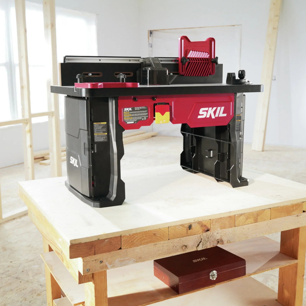 Nouveauté 2026 – Table de défonceuse portable SKIL SRT1039 avec rangement intégré double face pour fraises