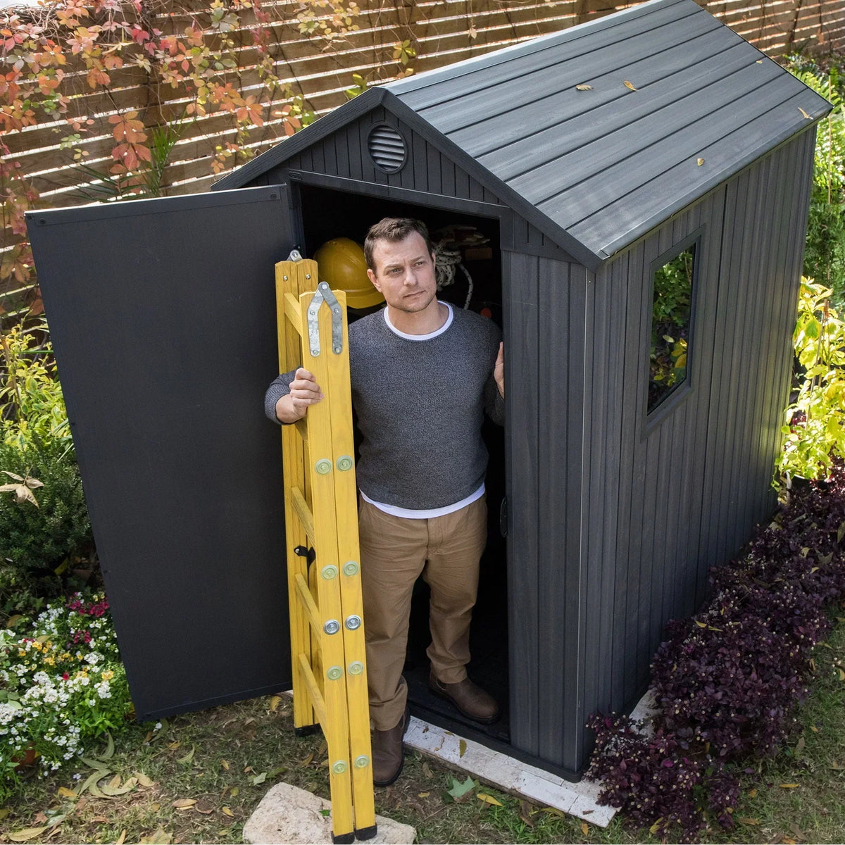 Nouveauté 2026 – Abri de jardin extérieur Keter Darwin , 1,22 m x 1,83 m, avec fenêtre, couleur graphite