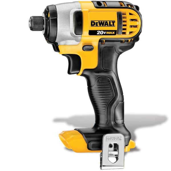 Nouveauté 2026 – Kit combiné d'outils sans fil 20V MAX 7 avec étui TOUGHSYSTEM, (1) batterie 20V 4,0Ah et (2) batteries 20V 2,0Ah