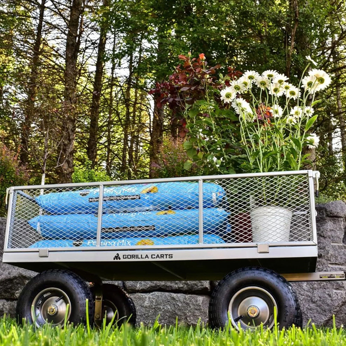 Nouveauté 2026 – Chariot utilitaire en acier Gorilla Carts, capacité de 1000 lb, modèle n° GOR1001-Com, pneus pneumatiques de 13 pouces
