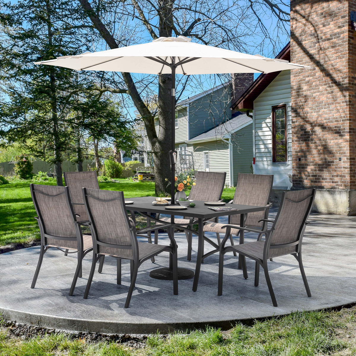 Nouveauté 2026 – Ensemble de salle à manger d'extérieur 7 pièces Nuu Garden , en aluminium résistant à la rouille, comprenant 6 chaises en textilène et une table rectangulaire avec trou pour parasol, couleur brun grisâtre