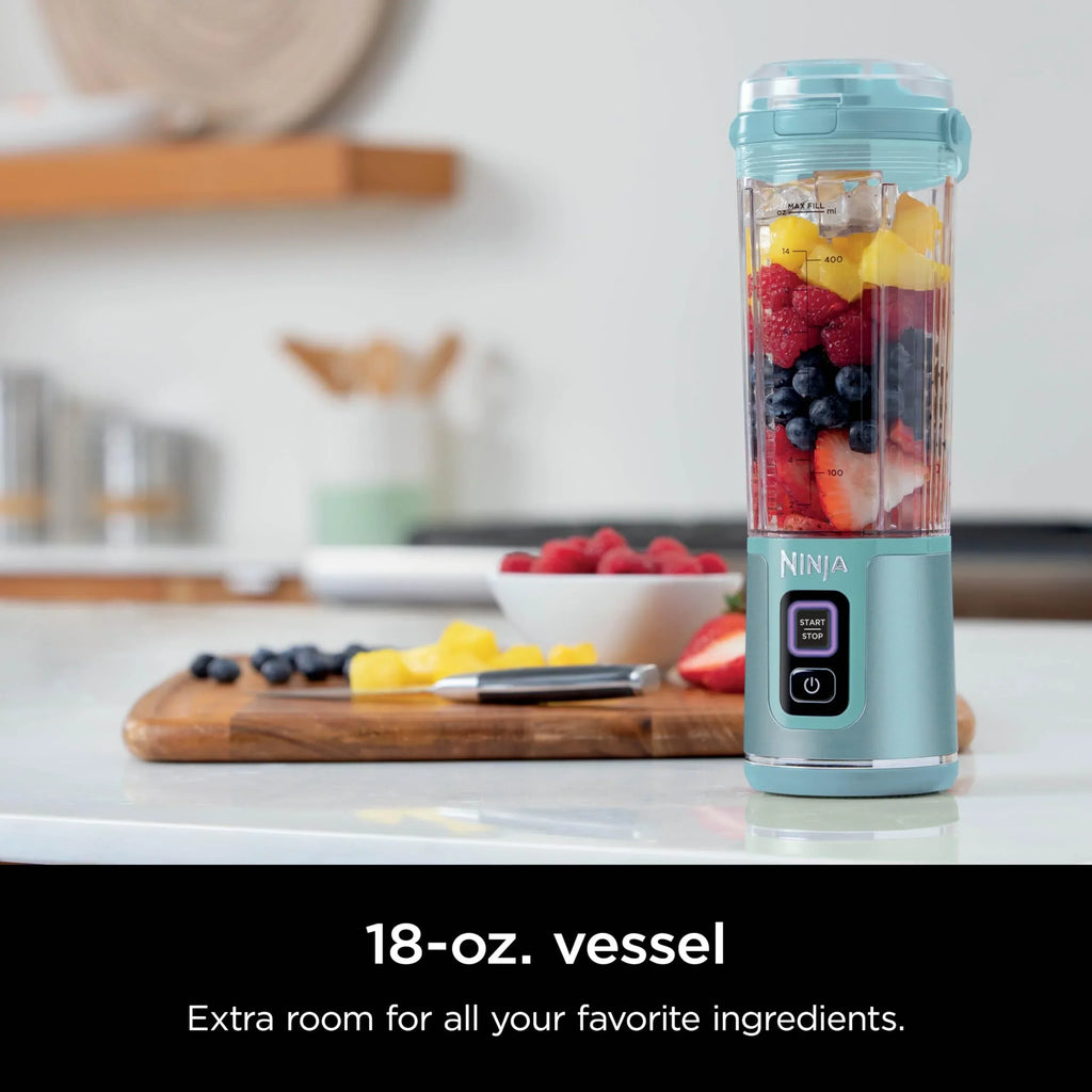 Nouveauté 2026 – Blender portable Ninja Blast , sans fil, bol de 532 ml (18 oz), blender individuel pour milkshakes et smoothies, sans BPA, couvercle étanche et bec verseur, rechargeable par USB-C, pièces compatibles lave-vaisselle, violet métallisé