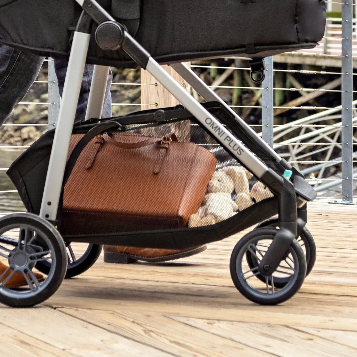 Nouveauté 2026 – Système de voyage modulaire Evenflo Omni Plus avec siège auto pour bébé LiteMax Sport, gris Mylar, unisexe