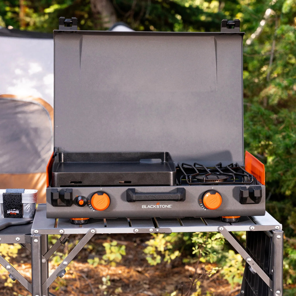 Nouveauté 2026 – Plaque de cuisson au propane Blackstone Adventure Ready 12" x 14" avec brûleur latéral