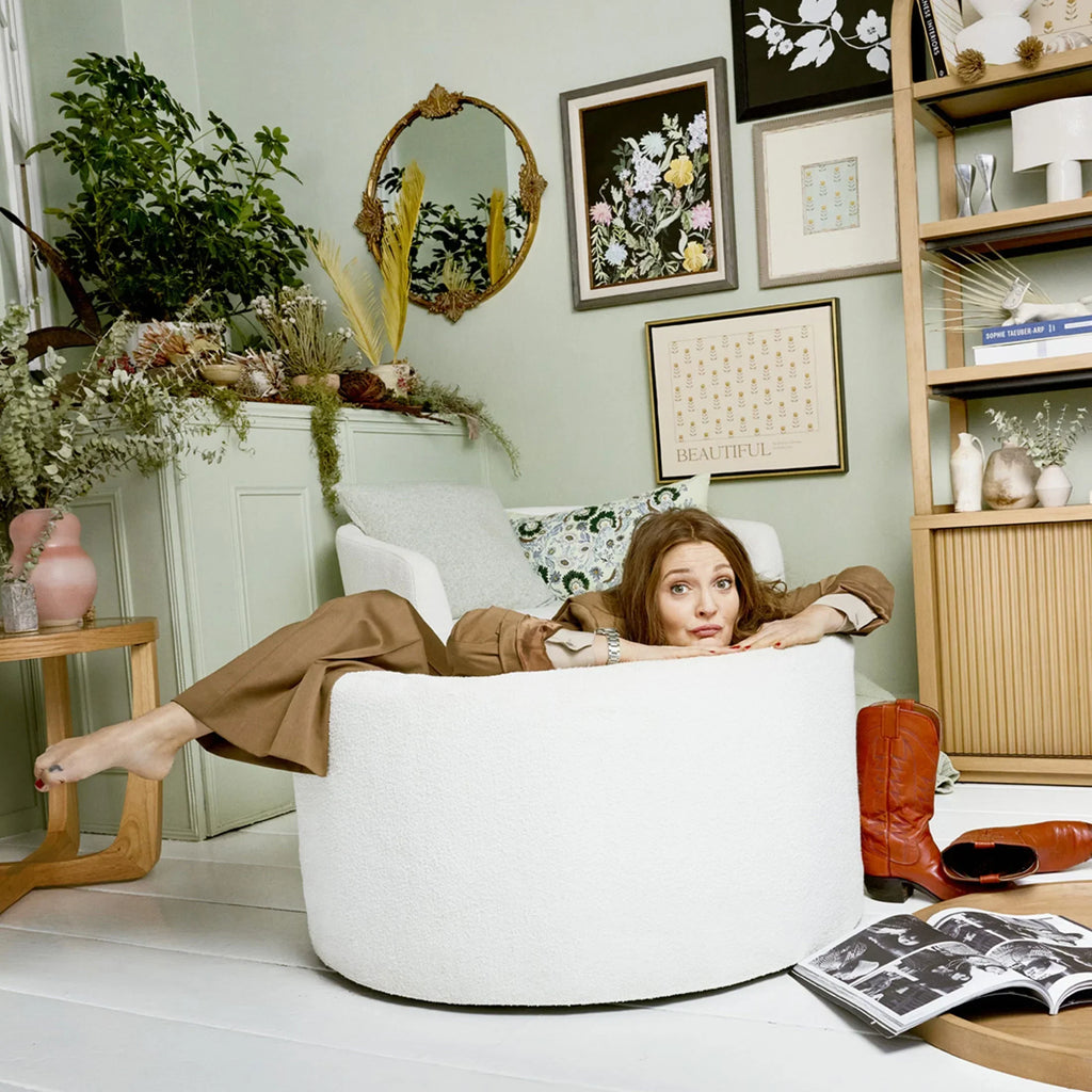 Nouveauté 2026 – Table basse Beautiful Drew Stowaway avec rangement, par Drew Barrymore, couleur crème