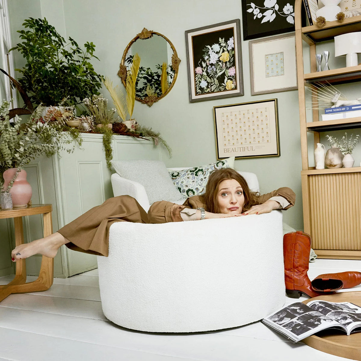 Nouveauté 2026 – Table basse Beautiful Drew Stowaway avec rangement, par Drew Barrymore, couleur crème