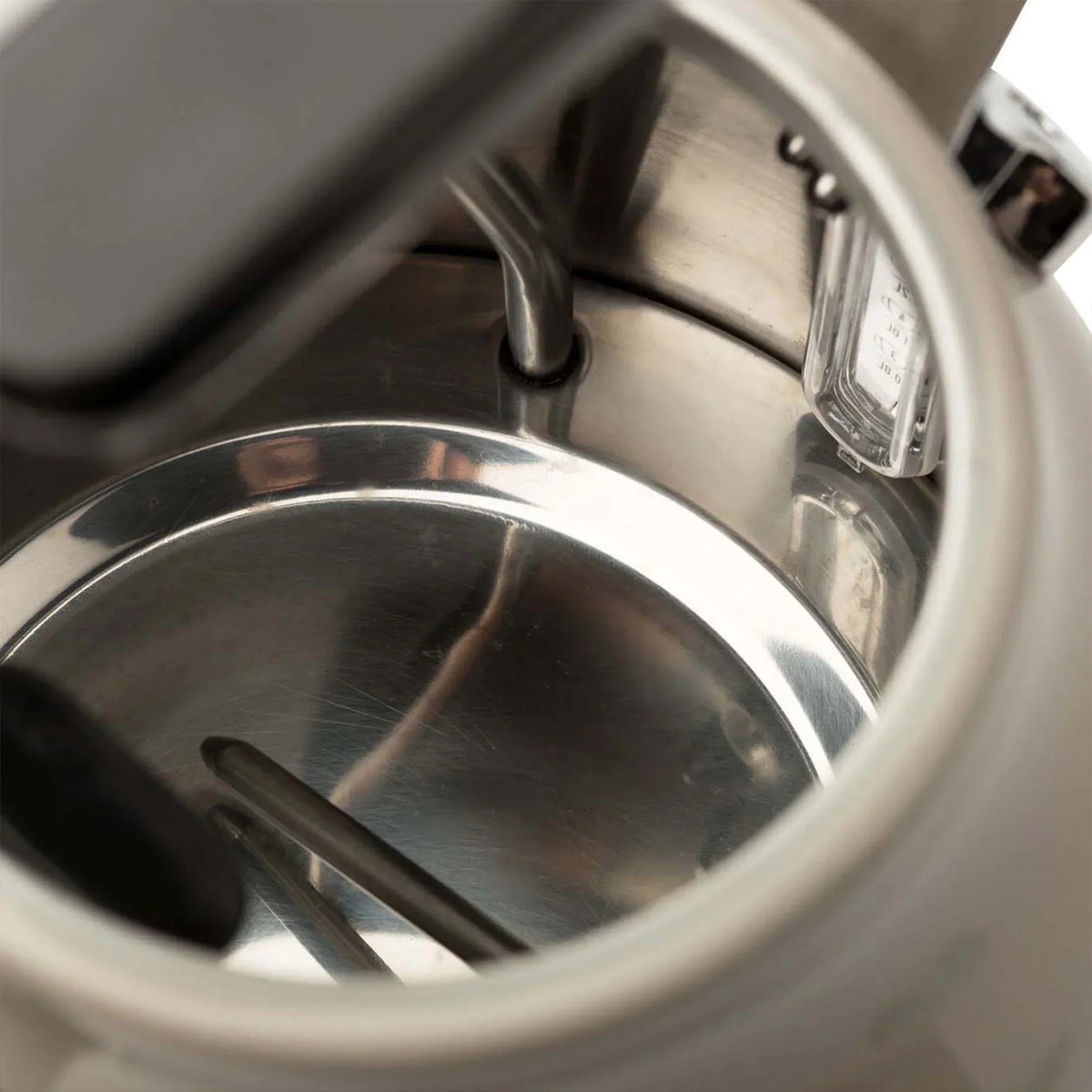 Nouveauté 2026 – Bouilloire électrique Haden Dorset 1,7 litre avec socle, mastic et chrome