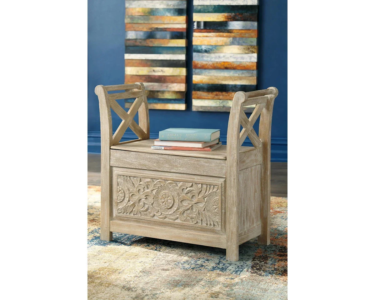 Nouveauté 2026 – Signature Design par Ashley Banc d'appoint Fossil Ridge, style décontracté, blanchi