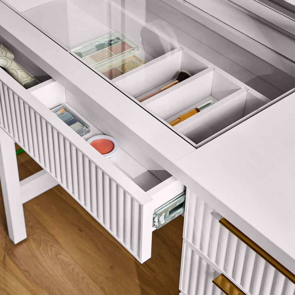 Nouveauté 2026 – Coiffeuse Lillian de Better Homes & Gardens avec miroir éclairé par DEL, finition blanche