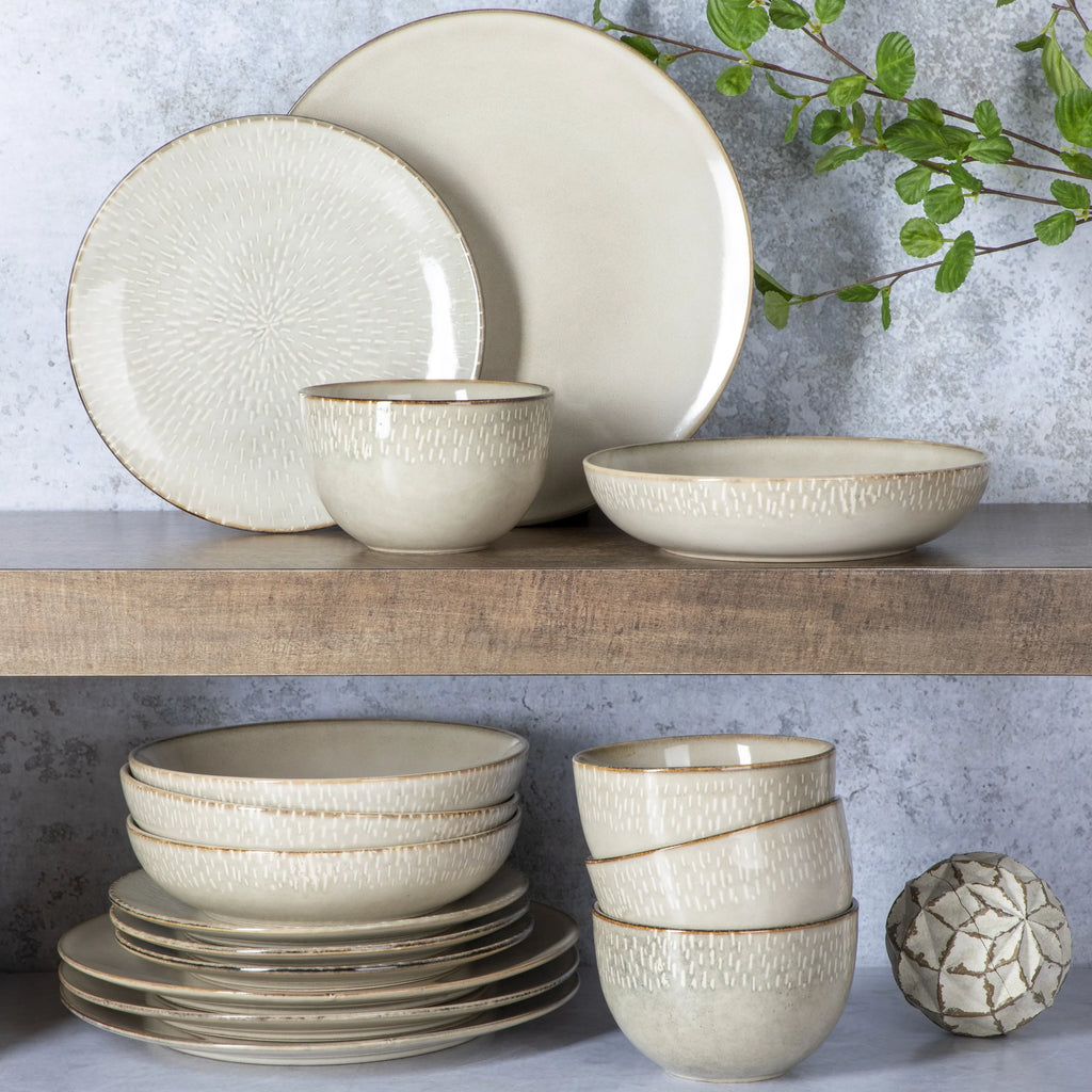 Nouveauté 2026 – Service de table 16 pièces Gibson Elite Matisse - Taupe