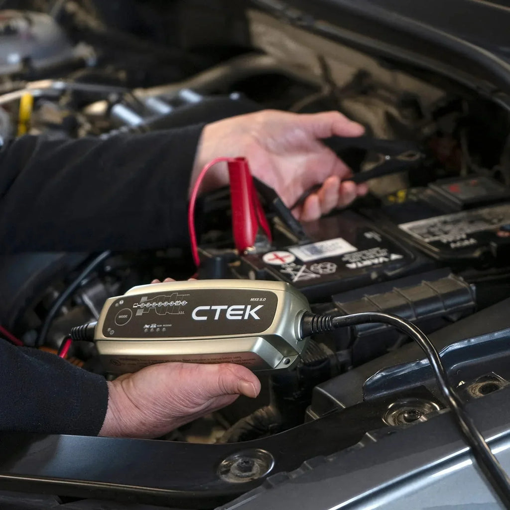 Nouveauté 2026 – Chargeur et mainteneur de batterie entièrement automatique CTEK 40-206 MXS 5.0 4,3 A 12 V
