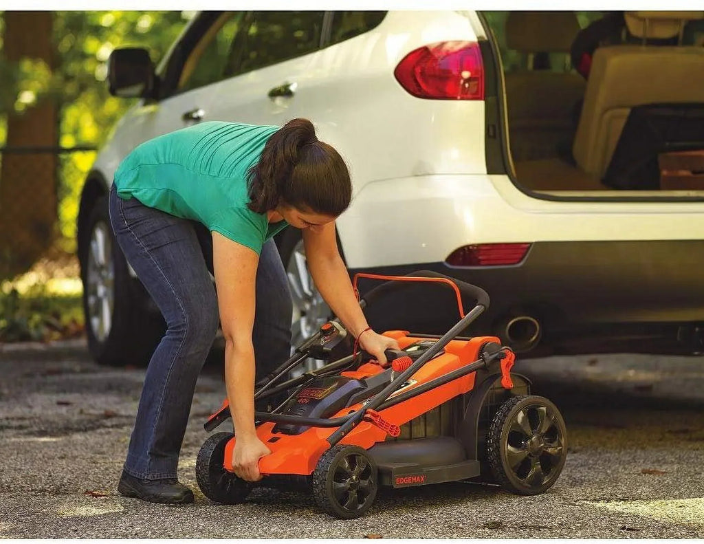 Nouveauté 2026 – Tondeuse à gazon filaire BLACK+DECKER MM2000 13 A, 51 cm (20 pouces), année