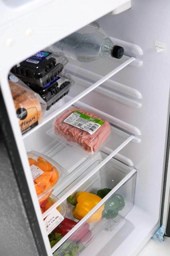 Nouveauté 2026 – Réfrigérateur Frigidaire 7,5 pi³ , série Platinum, porte standard, aspect inox