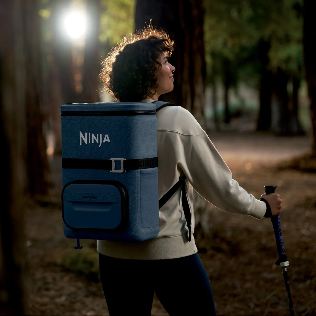 Nouveauté 2026 – Glacière souple Ninja Outdoor FrostVault Go 24 canettes avec zone froide et sèche, bleu bord de lac - FF124NV