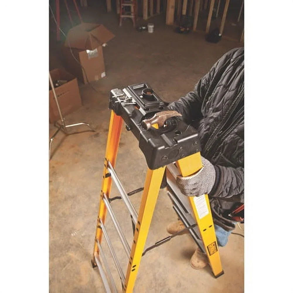 Nouveauté 2026 – Échelle escamotable Dewalt 4 pieds en fibre de verre, type Ia, capacité de charge de 300 livres, Dxl3010-04