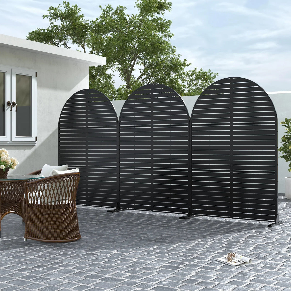 Nouveauté 2026 – Panneau de séparation extérieur en métal noir MAYEERTY 72*47" pour patio, style classique à persiennes