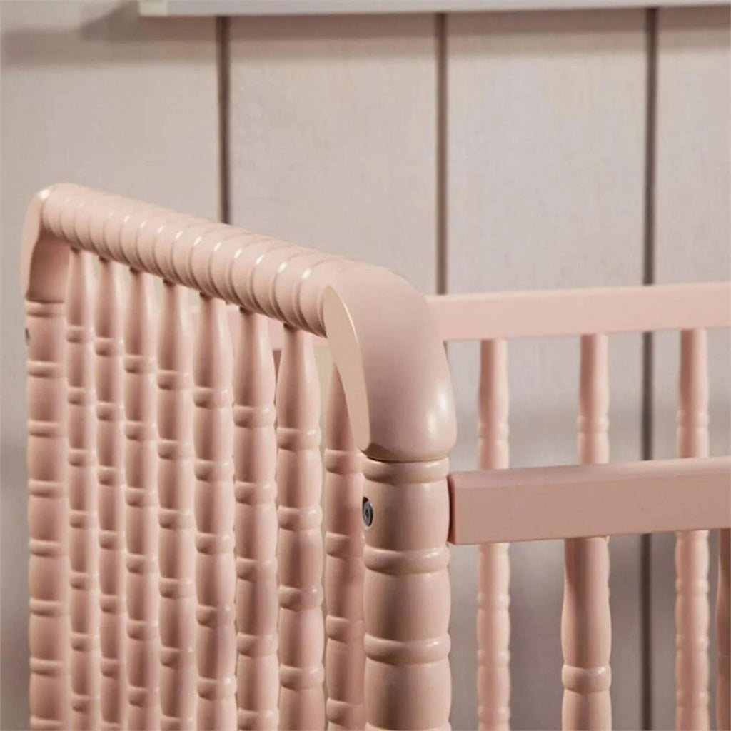 Nouveauté 2026 – Lit bébé convertible 3-en-1 DaVinci Jenny Lind , couleur rose poudré