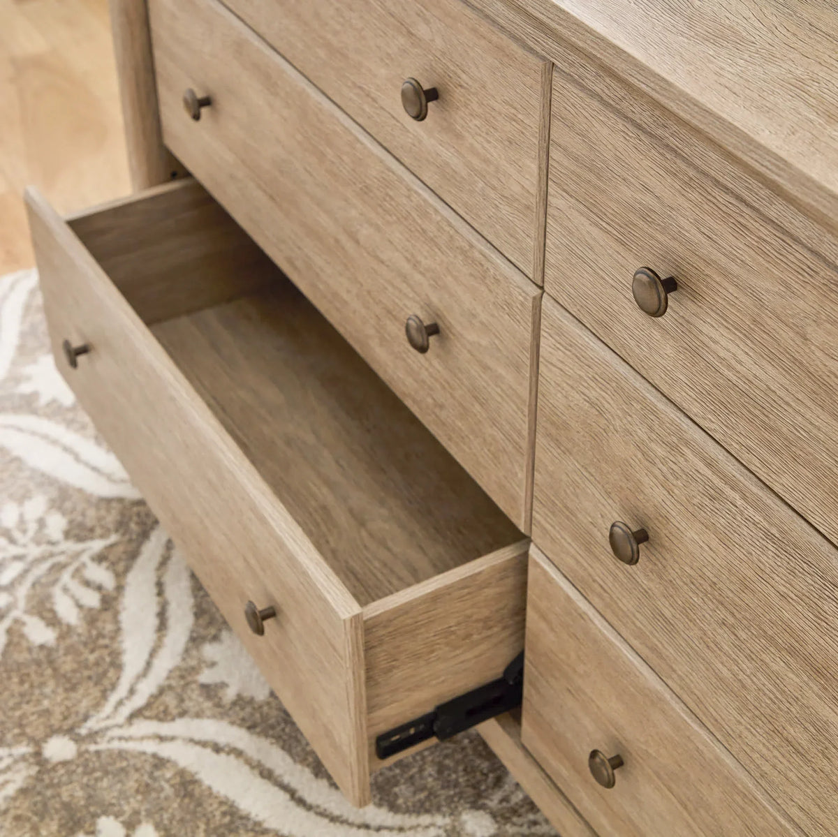 Nouveauté 2026 – Commode Monroe à 6 tiroirs, finition chêne brossé, My Texas House