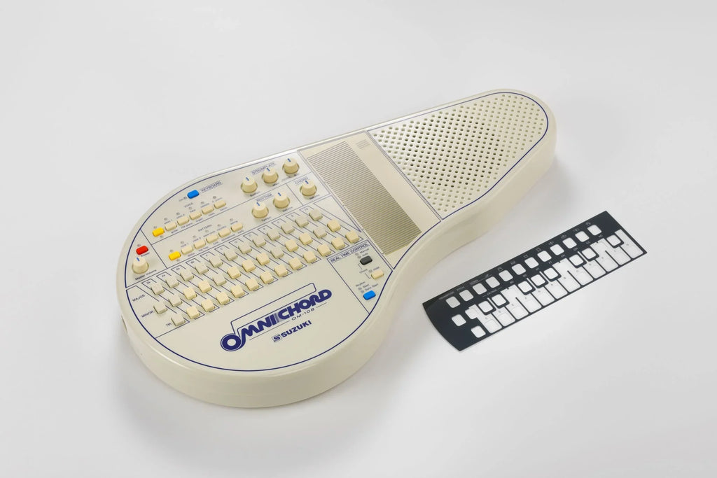 Nouveauté 2026 – Suzuki OM-108-U Omnichord Instrument de musique électronique avec plaque de strumming